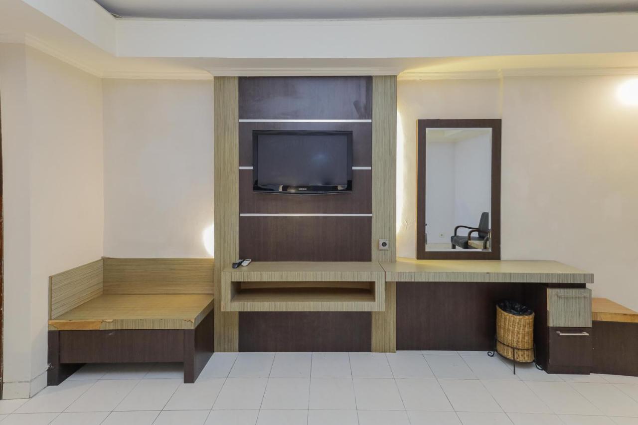 Urbanview Hotel Taman Suci Денпасар Екстериор снимка